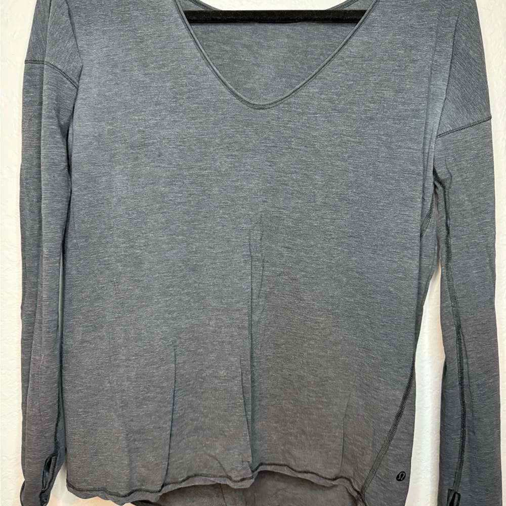 Lululemon Athletica Gray Fitted Long Sleeve Sweatshirt